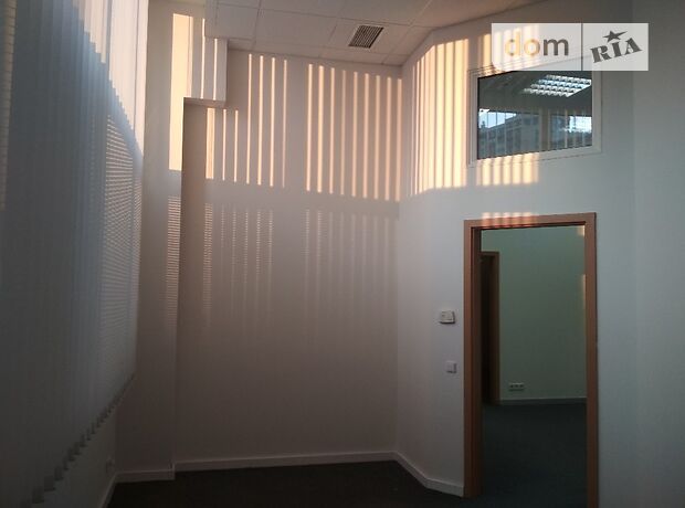 Rent an office in Kyiv on the St. Sholudenka 3 per 99438 uah. 