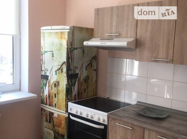 Rent an apartment in Kyiv on the St. Oleny Pchilky per 14000 uah. 