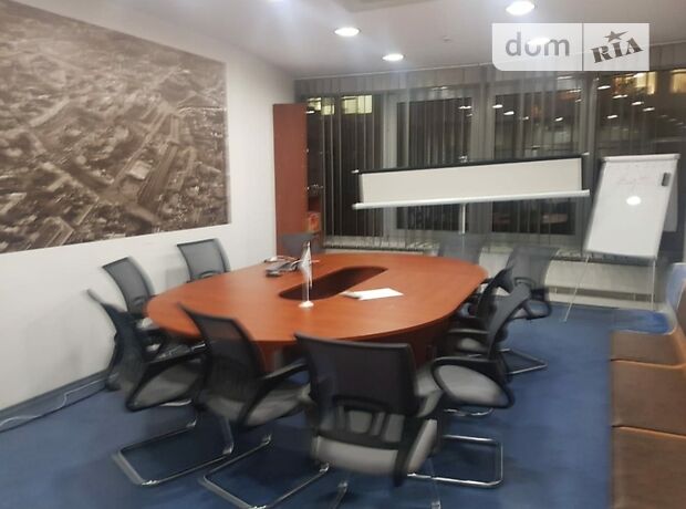 Rent an office in Kharkiv on the St. Kosmichna per 114000 uah. 