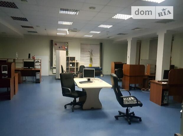 Rent an office in Kharkiv on the St. Kosmichna per 114000 uah. 