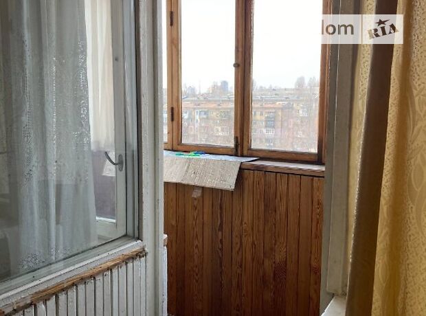 Rent an apartment in Kyiv near Metro Vokzalna per 7500 uah. 