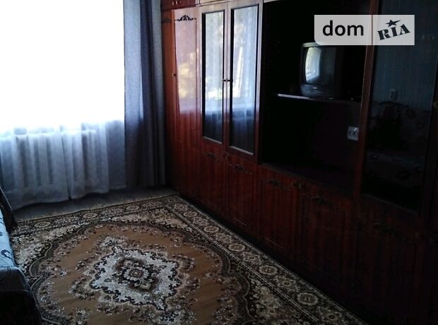 Rent a room in Odesa on the St. Heroiv Krut 2/5 per 3300 uah. 