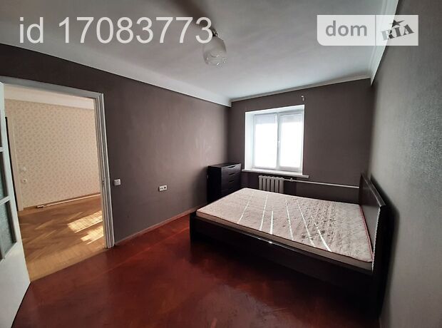Rent an apartment in Kyiv on the Rusanivska quay per 10000 uah. 