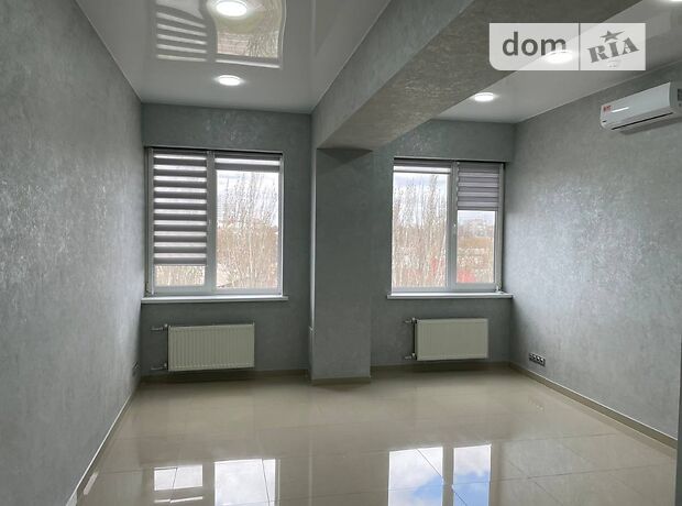Rent an office in Mykolaiv on the Avenue Tsentralnyi per 7500 uah. 