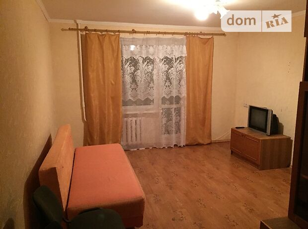 Rent an apartment in Kherson on the St. Moskovska per 4400 uah. 