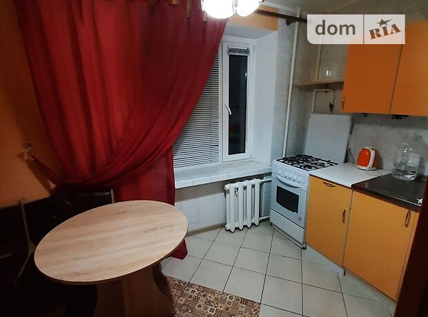 Зняти квартиру в Вінниці на вул. Дачна за 5000 грн. 
