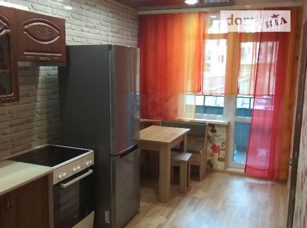 Rent an apartment in Kyiv on the St. Klavdiivska per 9000 uah. 