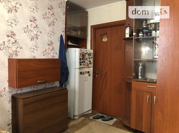 Rent a room in Odesa on the St. Pavla Shkliaruka 1/5 per 3500 uah. 