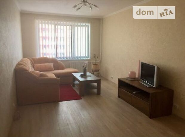 Rent an apartment in Kyiv near Metro Vokzalna per 13000 uah. 