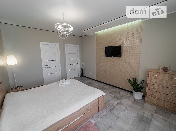 Зняти подобово квартиру в Тернополі на вул. Микулинецька за 699 грн. 