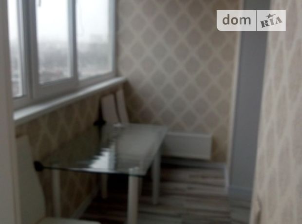 Rent an apartment in Kyiv in Sviatoshynskyi district per 10000 uah. 