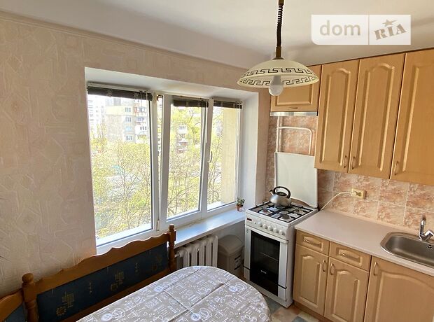 Зняти квартиру в Києві на Русанівська набережна за 10500 грн. 