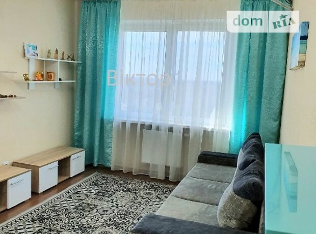 Rent an apartment in Kyiv on the St. Lomonosova 85 per 14000 uah. 
