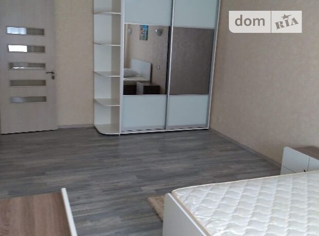 Rent an apartment in Poltava on the St. Vuzka per 9200 uah. 