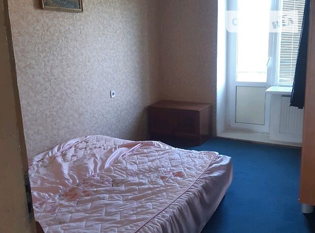 Rent an apartment in Uzhhorod per 5000 uah. 