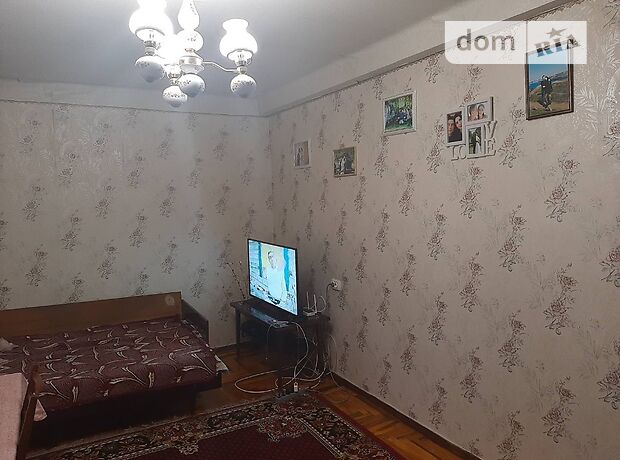 Rent an apartment in Zaporizhzhia per 3000 uah. 