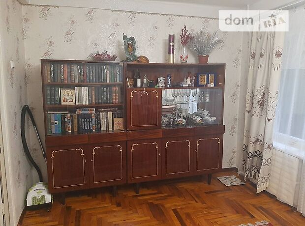 Rent an apartment in Zaporizhzhia per 3000 uah. 