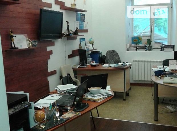 Rent an office in Lviv on the Avenue Shevchenka per 11142 uah. 