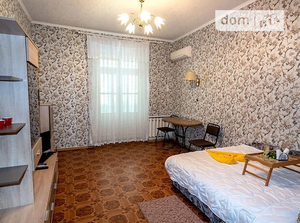 Rent daily an apartment in Mykolaiv on the St. Moskovska per 540 uah. 