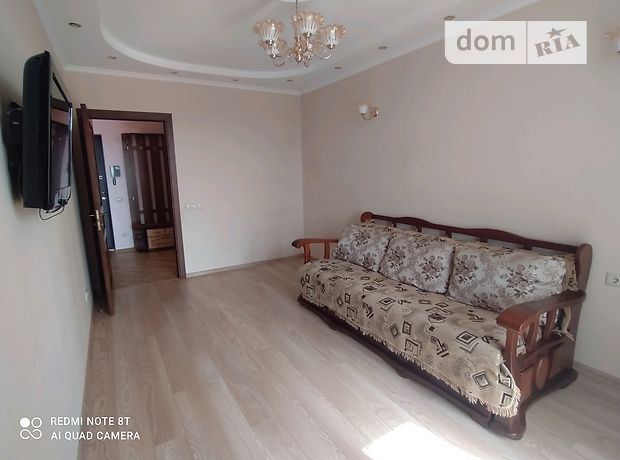 Rent an apartment in Lviv on the St. Olhy kniahyni per 14000 uah. 