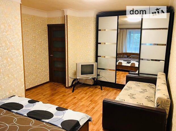 Зняти подобово квартиру в Харкові в Немишлянському районі за 450 грн. 