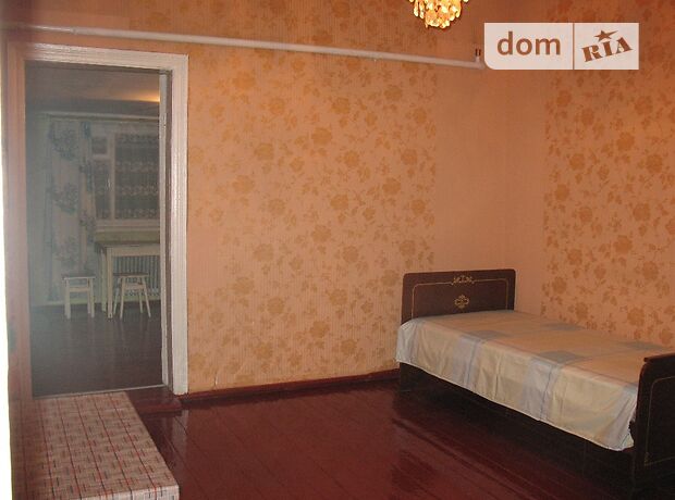 Rent an apartment in Khmelnytskyi per 2500 uah. 