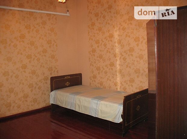 Rent an apartment in Khmelnytskyi per 2500 uah. 