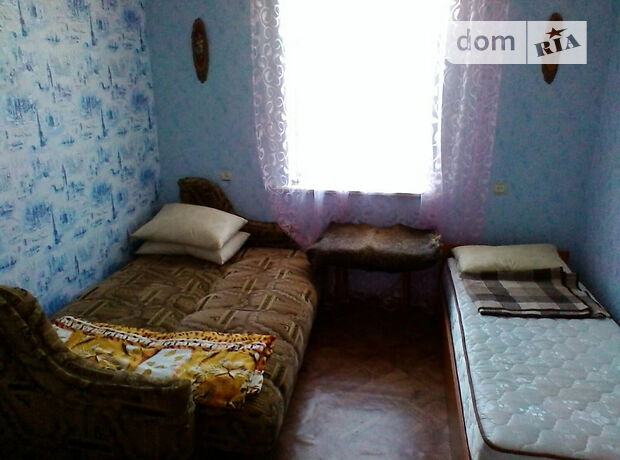 Rent daily a house in Berdiansk per 1000 uah. 