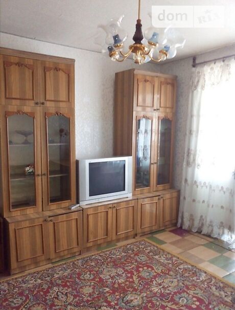 Rent an apartment in Dnipro on the St. Kalynova per 4500 uah. 