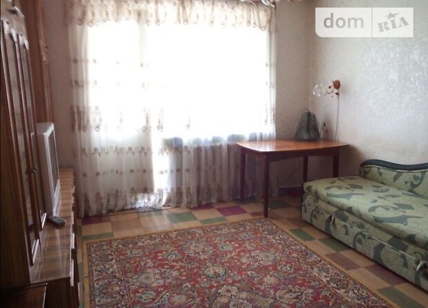Rent an apartment in Dnipro on the St. Kalynova per 4500 uah. 