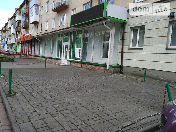 Rent an office in Lutsk on the Avenue Voli 52 per 72268 uah. 