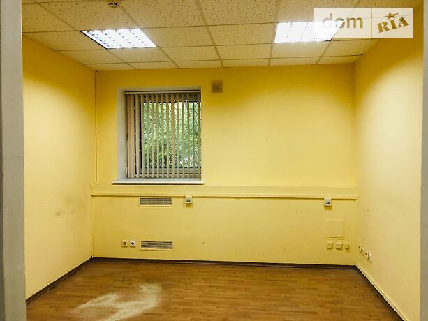 Rent an office in Kyiv on the St. Tarasivska per 5150 uah. 