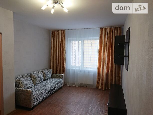 Rent an apartment in Kyiv on the St. Kalnyshevskoho Petra per 10000 uah. 