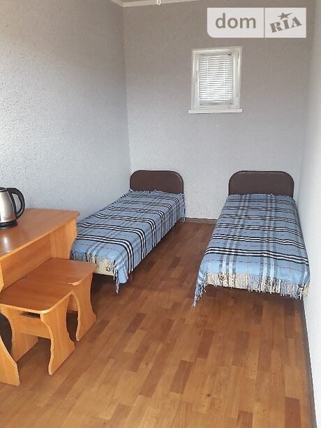 Rent daily a room in Berdiansk on the St. Chubaria 35 per 150 uah. 