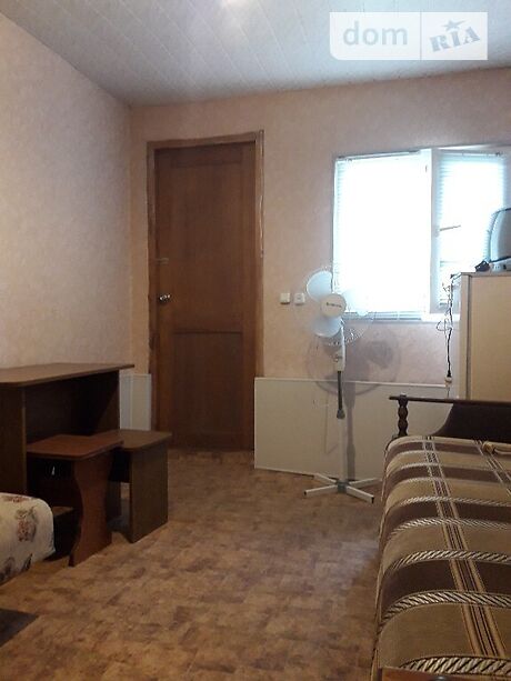 Зняти подобово кімнату в Бердянську на вул. Чубаря 35 за 150 грн. 