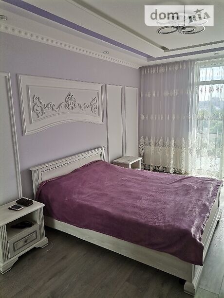 Rent an apartment in Lviv on the St. Stryiska per 13736 uah. 