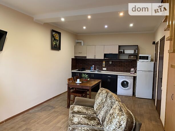 Rent daily a house in Odesa per 2000 uah. 