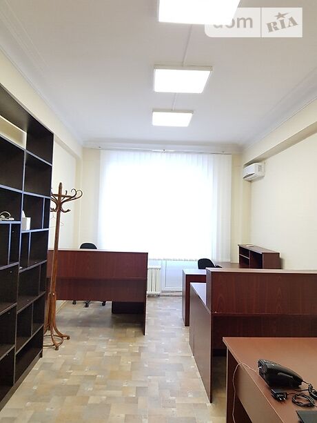 Снять офис в Киеве на ул. Большая Васильковская за 38356 грн. 