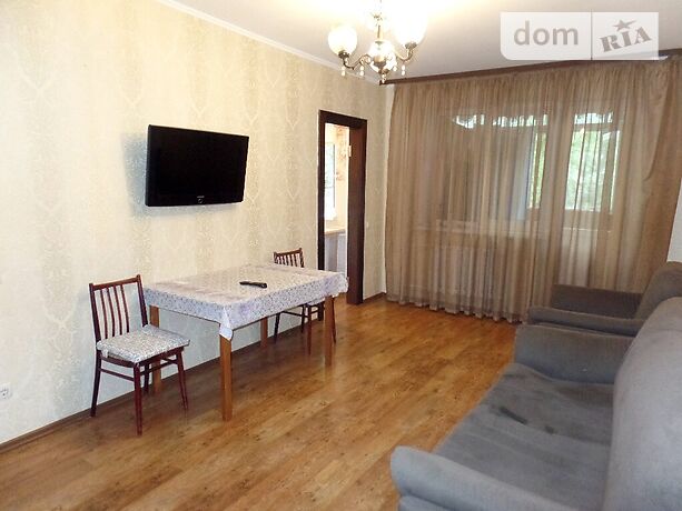 Rent daily an apartment in Vinnytsia per 500 uah. 