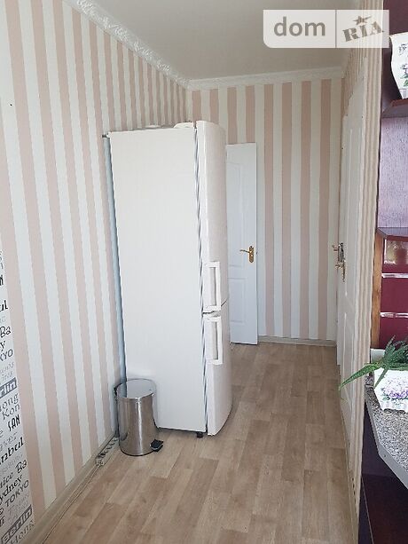 Зняти квартиру в Харкові на вул. Ахсарова 19 за 18000 грн. 