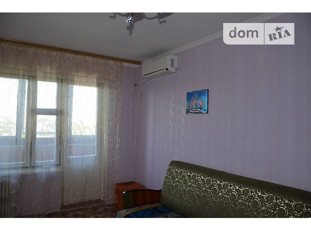 Rent an apartment in Zaporizhzhia on the St. Dehtiarova per 3500 uah. 