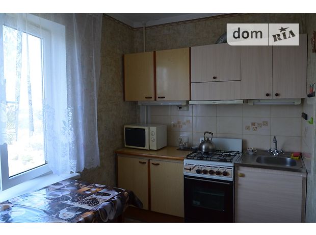 Снять квартиру в Запорожье на ул. Дегтярева за 3500 грн. 