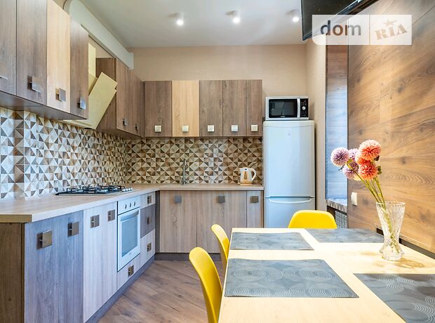 Rent daily an apartment in Kharkiv per 1300 uah. 