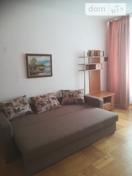Rent a room in Kyiv on the Avenue Bazhana Mykoly 1/4 per 5000 uah. 