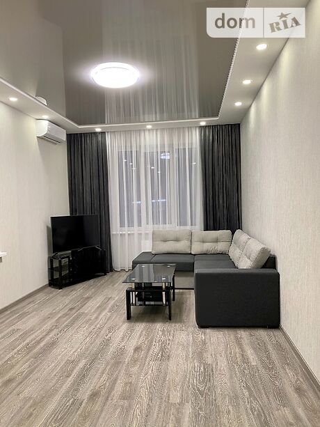 Rent an apartment in Kyiv near Metro Hidropark per 24000 uah. 