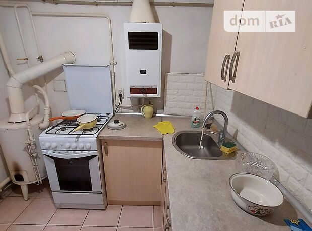 Rent daily an apartment in Odesa on the St. Luzanivska per 750 uah. 