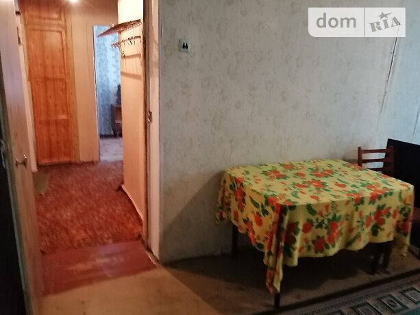 Rent an apartment in Khmelnytskyi on the St. Zarichanska per 4000 uah. 