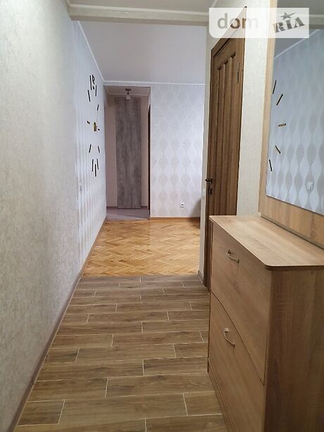 Снять квартиру в Тернополе на ул. за 7000 грн. 