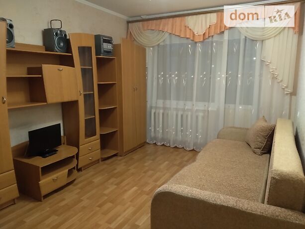 Rent an apartment in Vinnytsia per 6000 uah. 