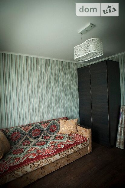 Rent an apartment in Kharkiv on the lane Brianskyi per 9000 uah. 